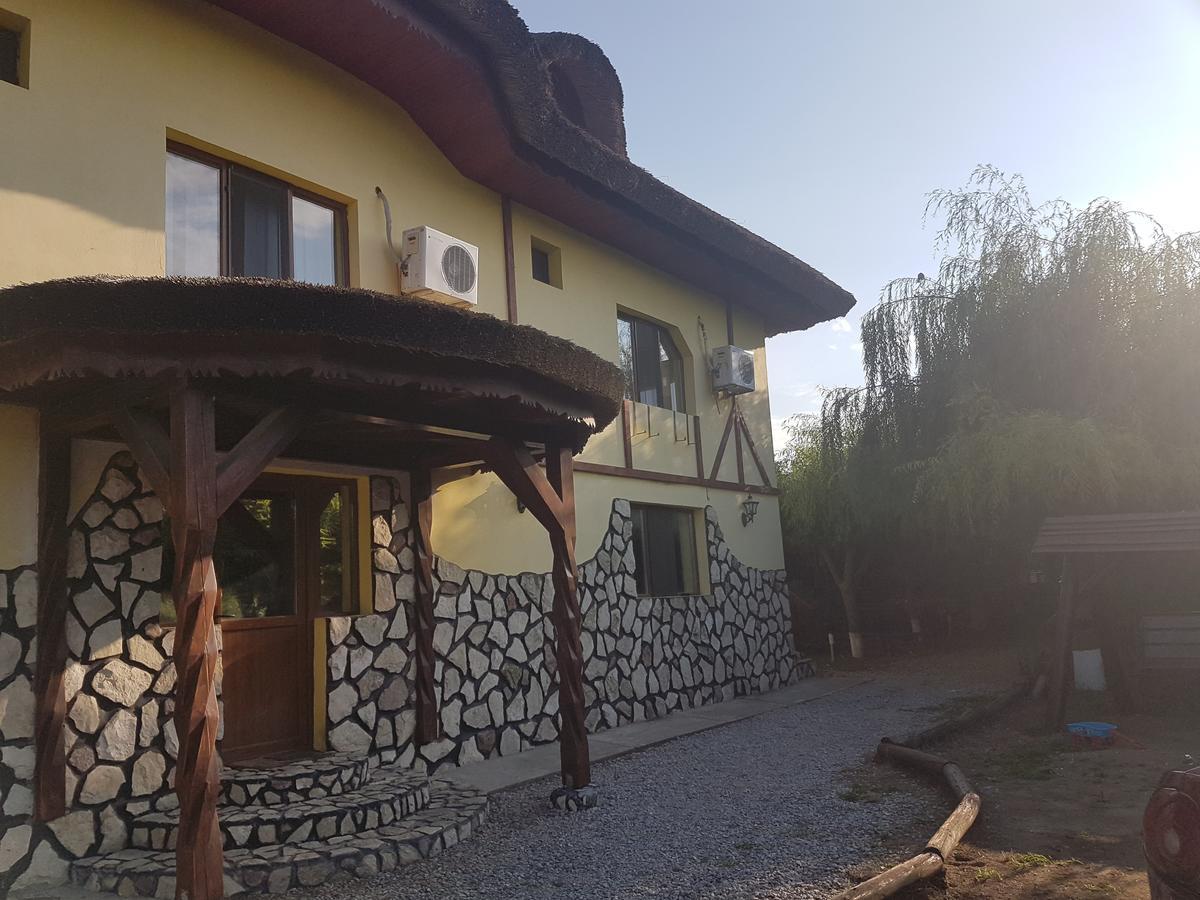 Constantin Si Elena Hotel Dunavăţu de Jos Zewnętrze zdjęcie