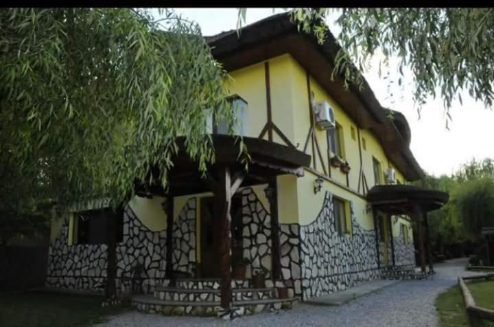 Constantin Si Elena Hotel Dunavăţu de Jos Zewnętrze zdjęcie